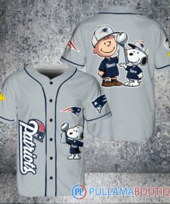 New England Patriots x Snoopy and Charlie Brown with Trophy Baseball Jersey Gray